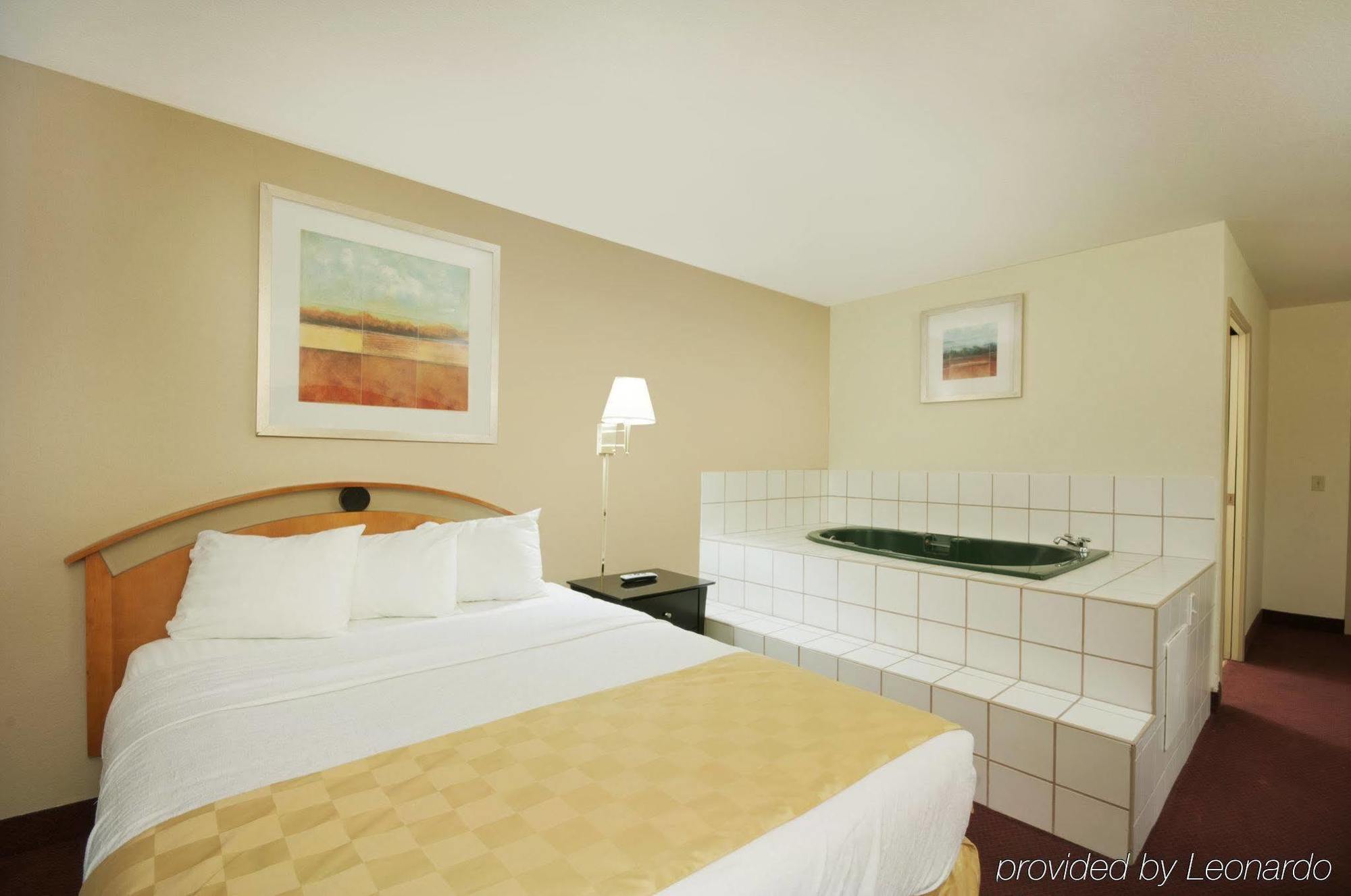 Red Roof Inn Palmdale - Lancaster Экстерьер фото